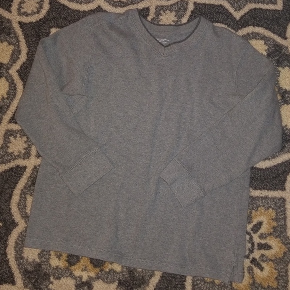 Covington Other - DONATED 🚨 Covington V-Neck Sweater